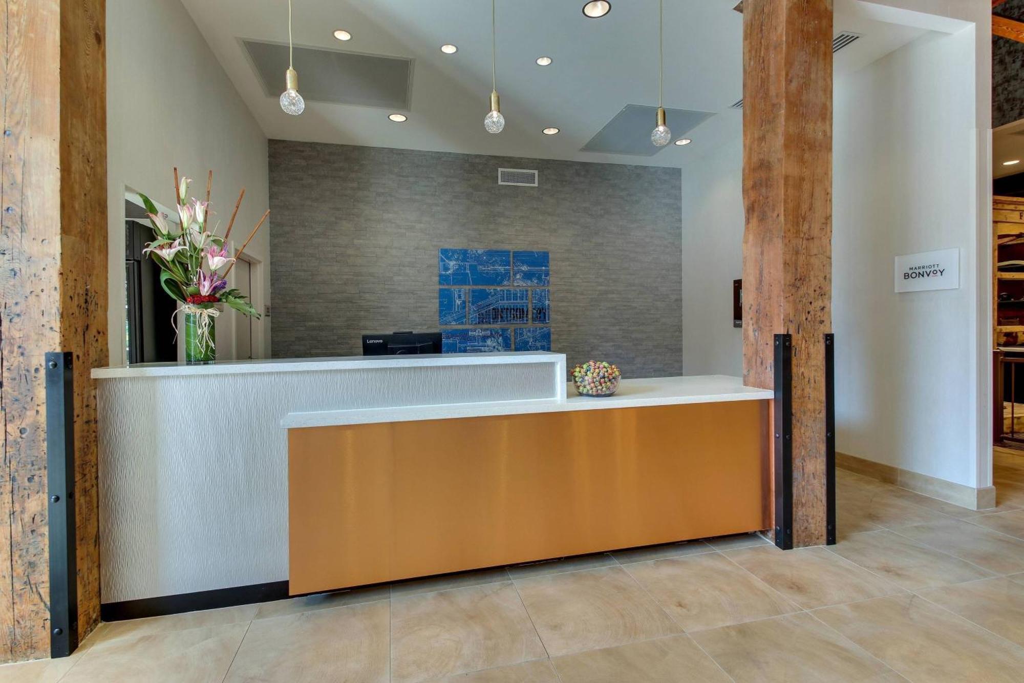 Springhill Suites By Marriott Montgomery Downtown Extérieur photo